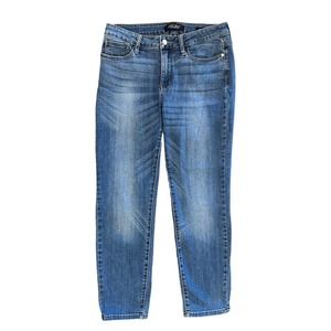 Judy Blue Relaxed Fit Jeans Women's Size 30 Mid Rise Med Wash Stretch Denim NWOT